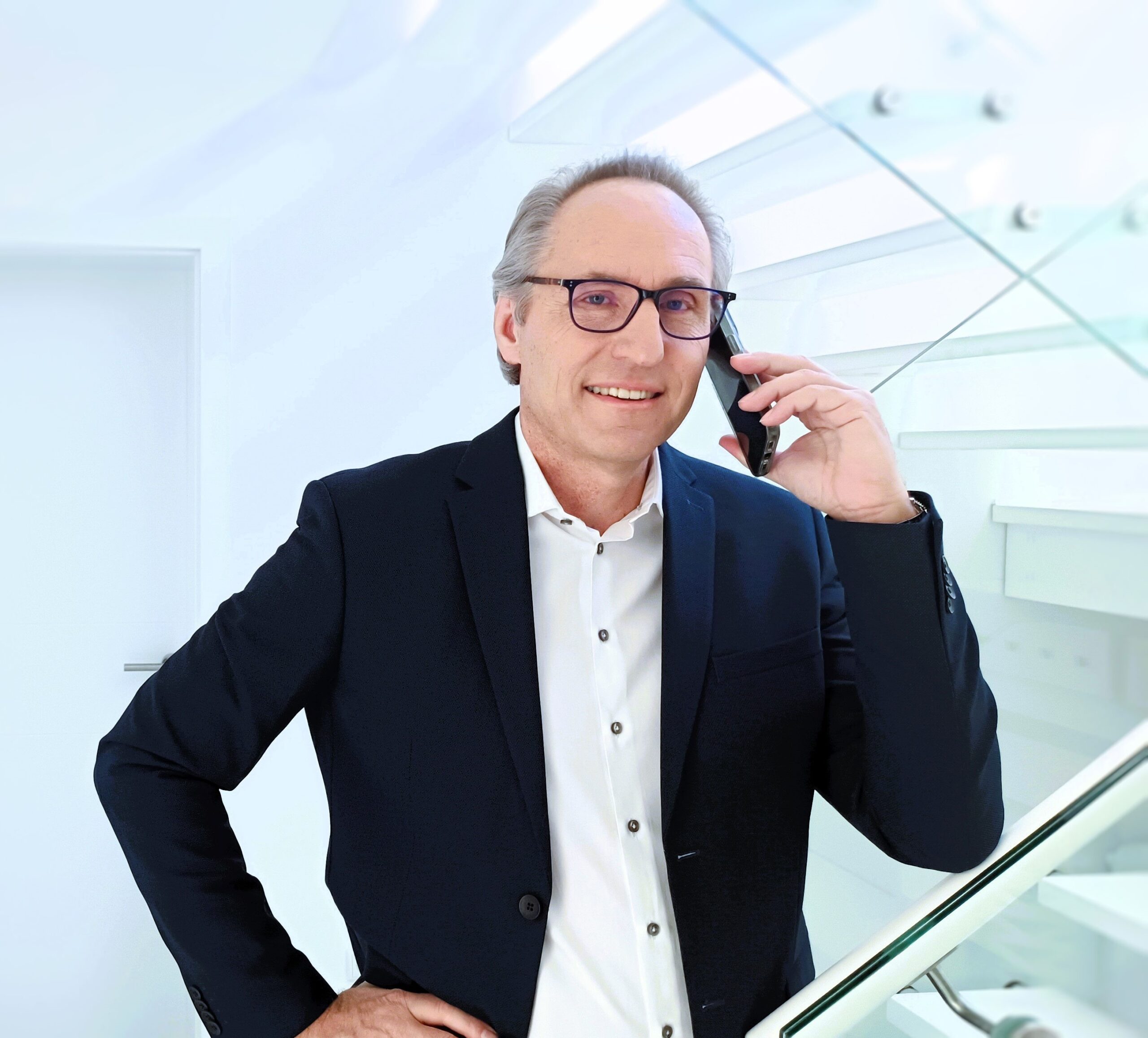 Interim Manager Wolfgang Ender Kontakt / Kontaktformular